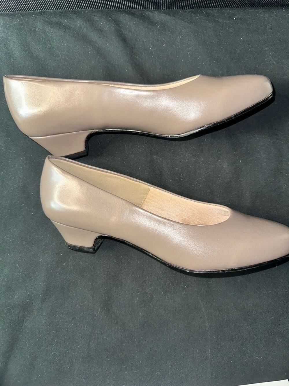 No.11 Soft Style by Hush Puppies Angel II Taupe Pumps